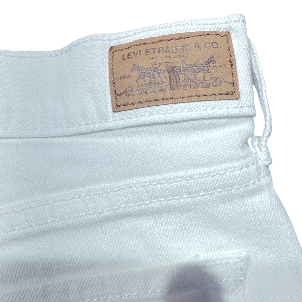 Levi’s‎ 515 Shorts Women’s Size 6 White Denim Jeans - Picture 5 of 5